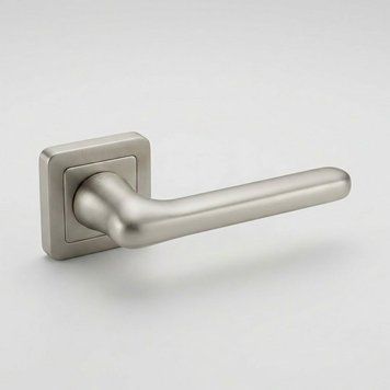 Комплект дверних ручок на квадратній розетці ZAMAK TRION STRONG 74 MSN 965854279775 фото